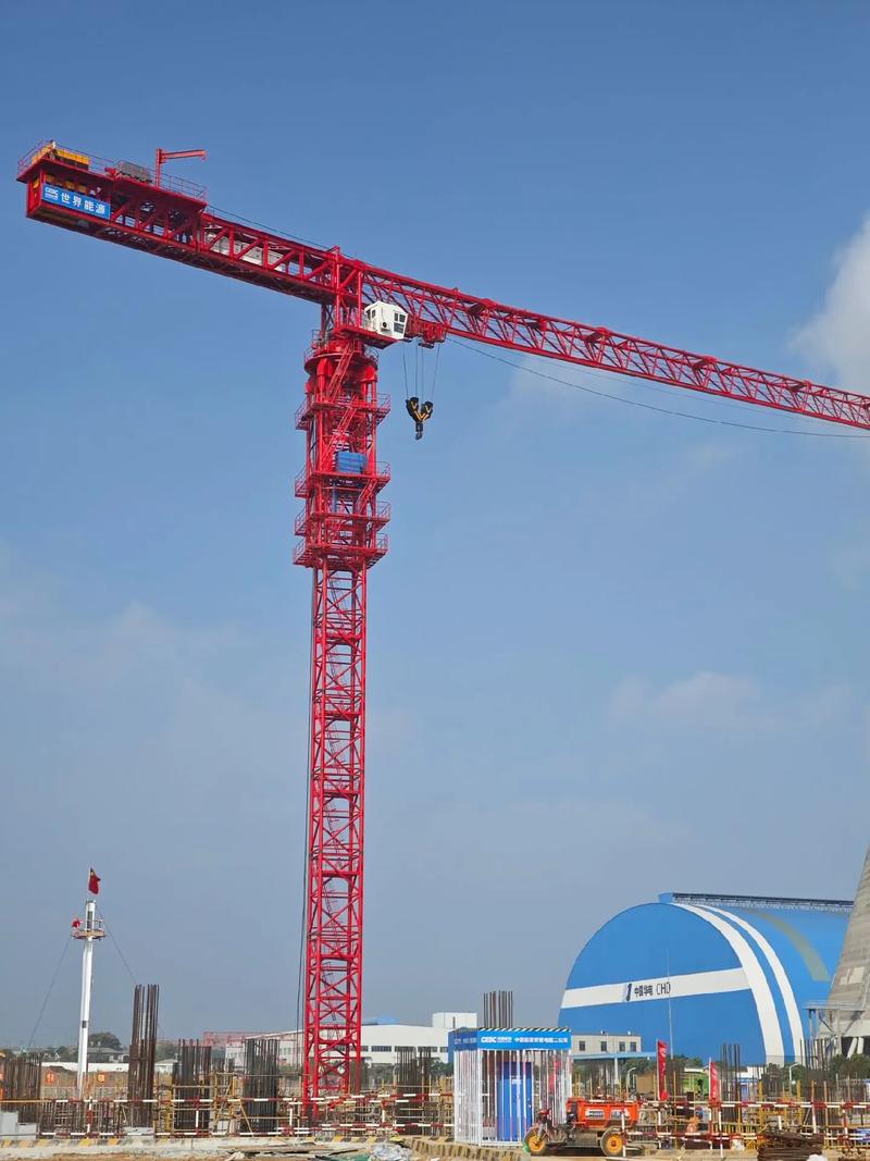 塔式起重機(jī) 工地上的鋼鐵巨擘——塔吊租賃的市場觀察與技術(shù)魅力